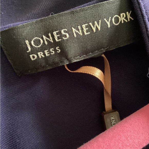 Navy Wrap Dess - Picture 6 of 8